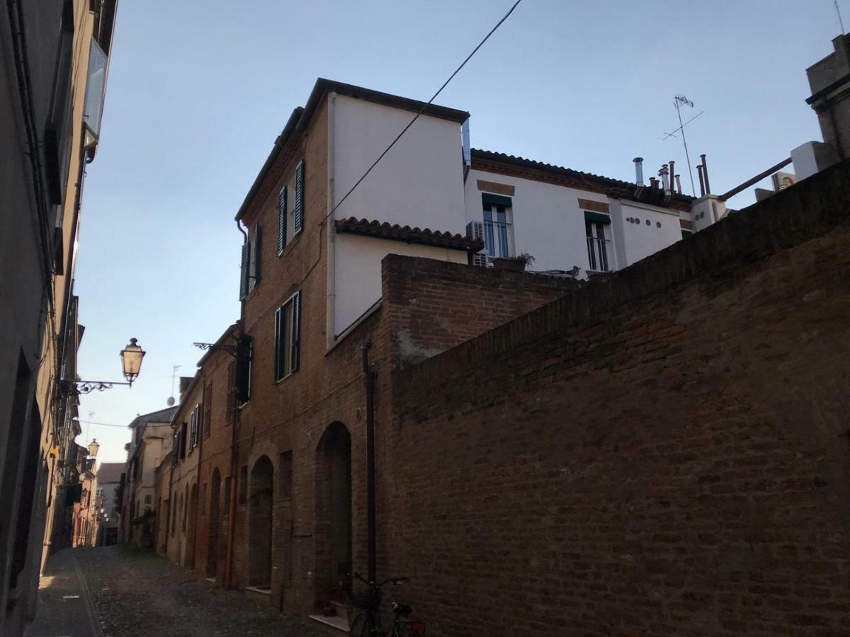 La Casa Degli Zii Apartment Ferrara Exterior foto